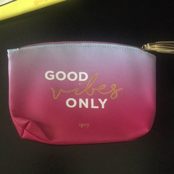 Ipsy makeup bags - Picture 8 of 8